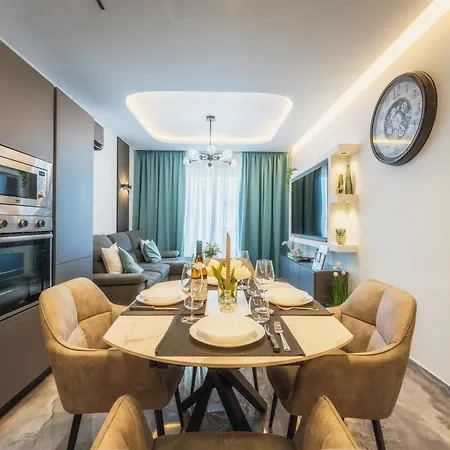 Апартаменты Brand New! The Luxe Haven 2br In