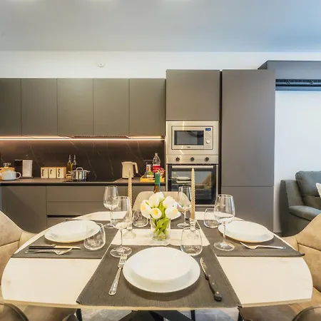 Brand New! The Luxe Haven 2br In Gzira